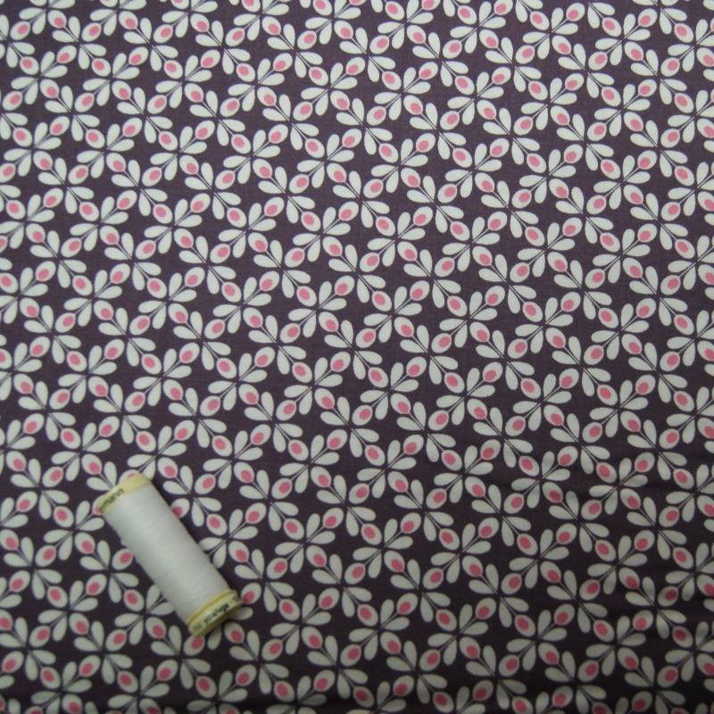 Dark Pink Ribbon Bows Fenton House 100% Cotton Fabric Gutermann Decor Craft 